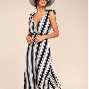 Lulu's STRIPED MIDI DRESS